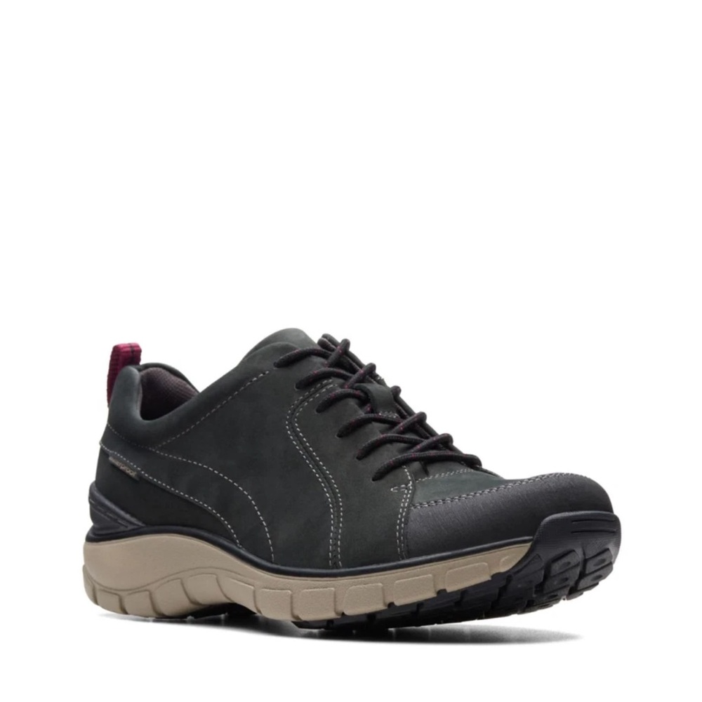 Clarks Women's Wave Go - Black Nubuck